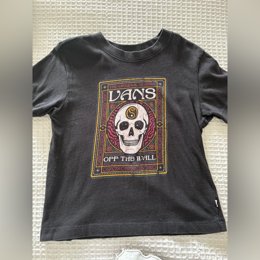 Women’s black vans shirt medium